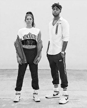 拉塞尔女友曝光！对方是WNBA状元秀 身材球技都完美的漂亮学姐