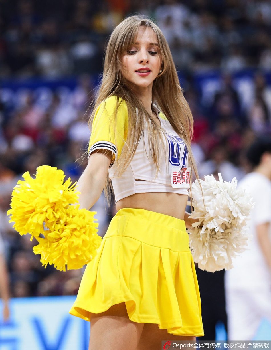 京粤大战之啦啦队PK