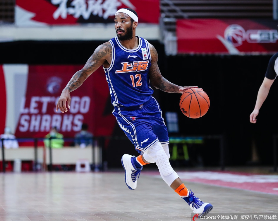 CBA第30轮：上海121-96天津