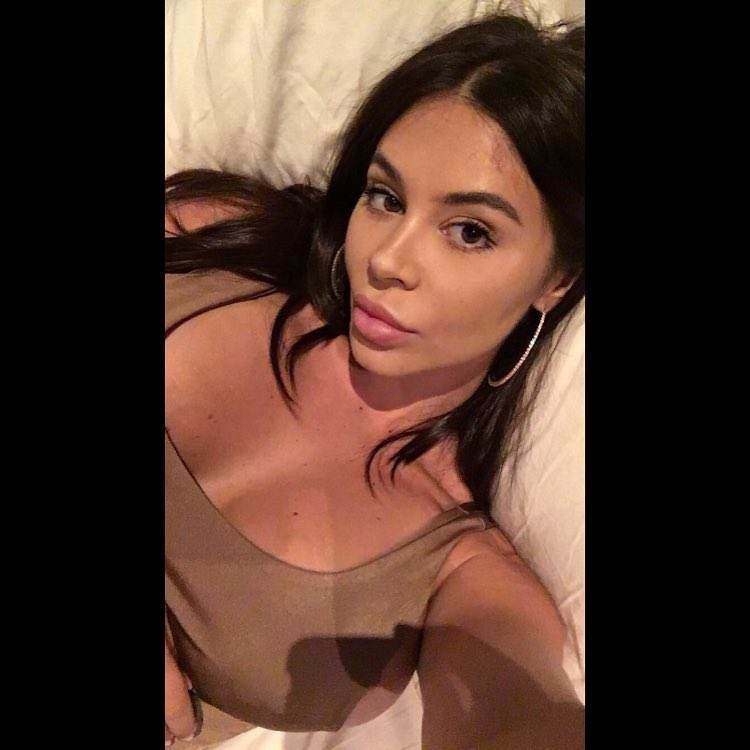 从脱衣舞女郎到NBA超巨正牌女友！她的逆袭来源于这样的努力