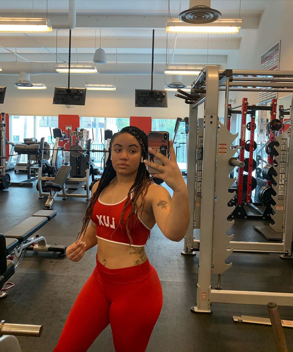 韦德大儿子18岁生日！女友深情告白送祝福！只是小韦德这品味……