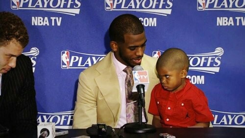 NBA最萌的巨星之子！那个萌翻科比的CP4十岁了！画风变成了这样