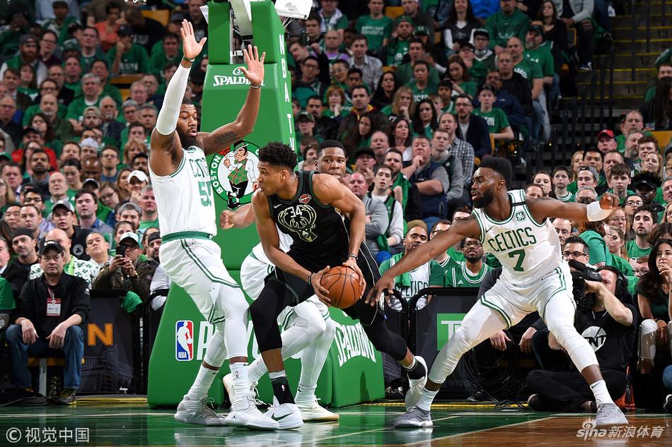 5.在希腊联赛就已表现出不俗天赋