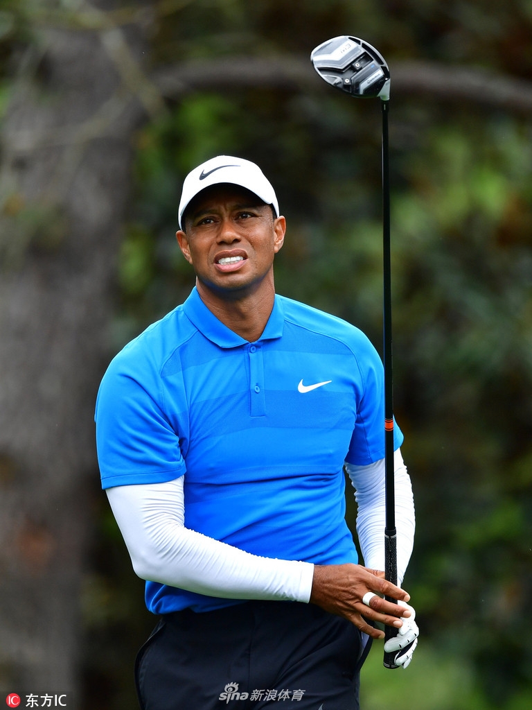 美国大师赛第三轮老虎伍兹72杆