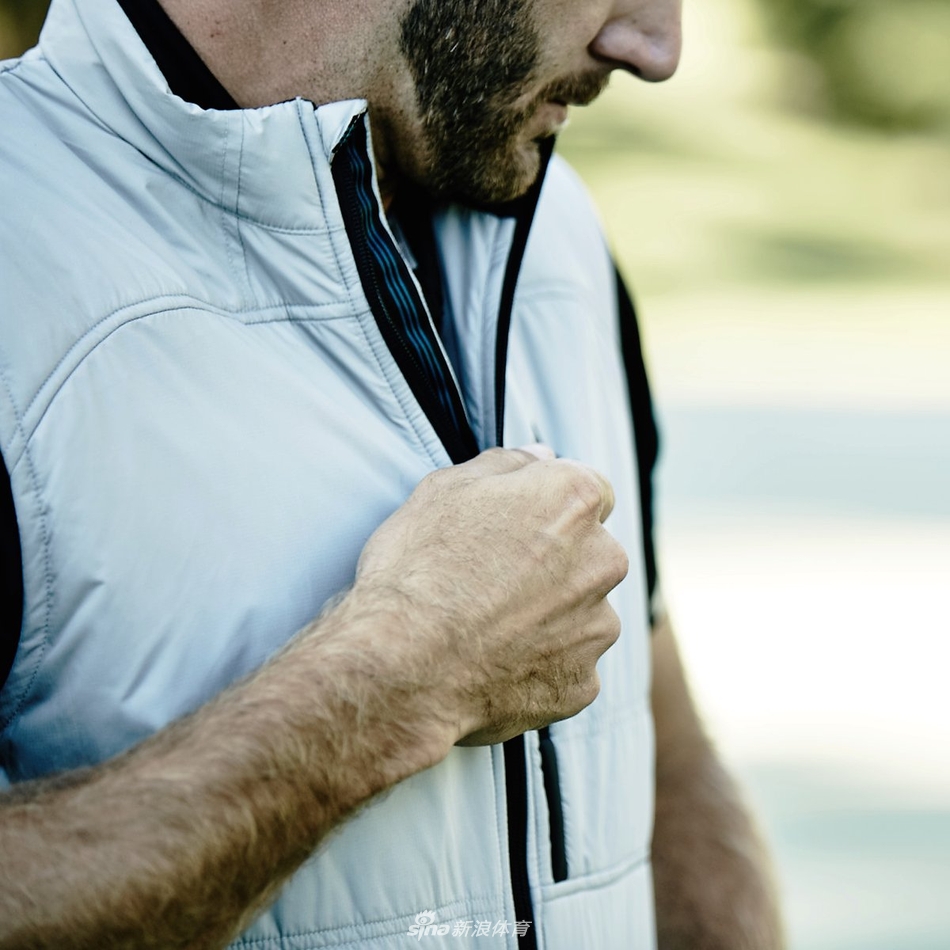 达斯汀加西亚赞助商写真大片_高清图集_新浪网