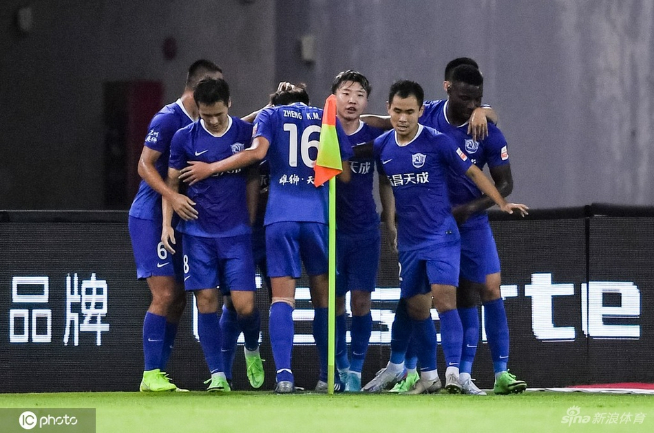 [中超]深圳队2-1沧州雄狮