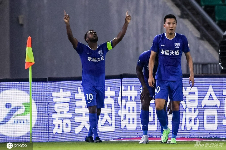 [中超]深圳队2-1沧州雄狮