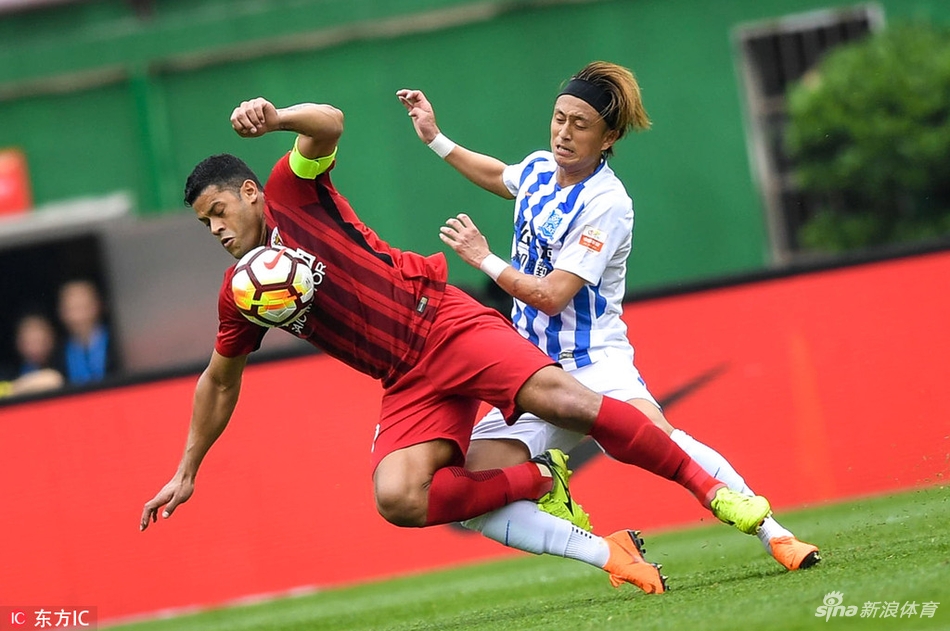 丁海峰防守胡尔克