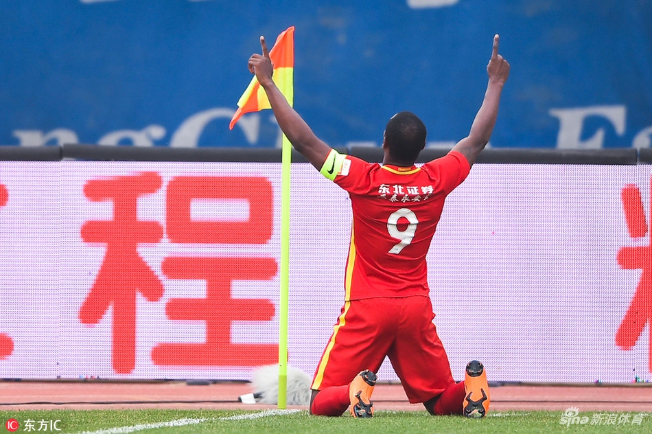 伊哈洛梅开二度