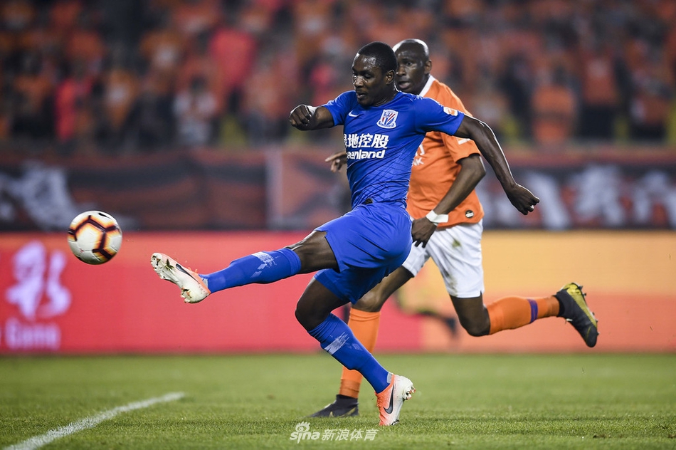 伊哈洛破门瞬间