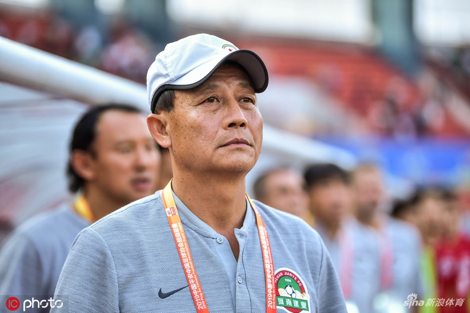 建业主帅王宝山