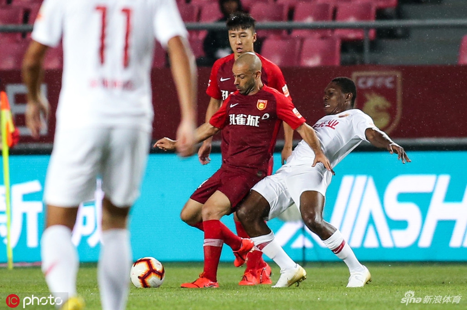 马斯切拉诺在比赛中