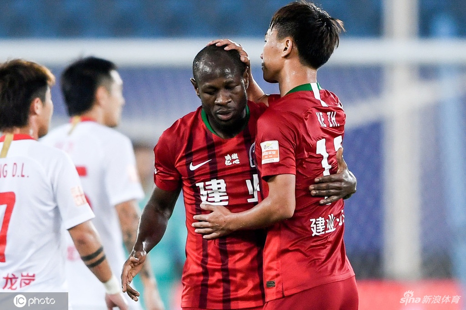 巴索戈扳回一球