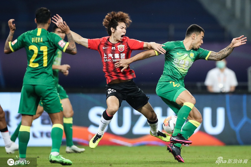 杨世元拉拽李可