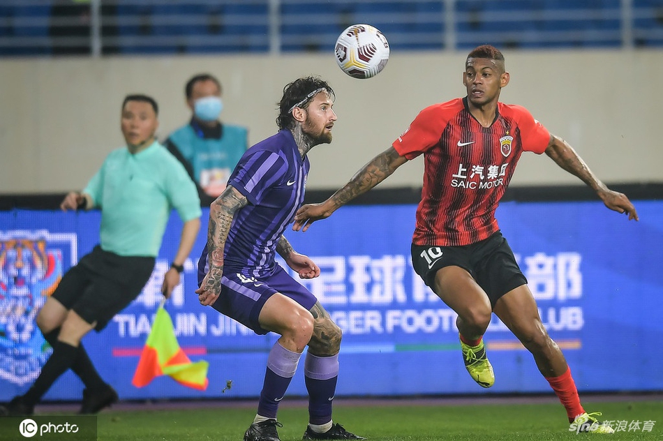 [中超]天津津门虎1-6上海海港