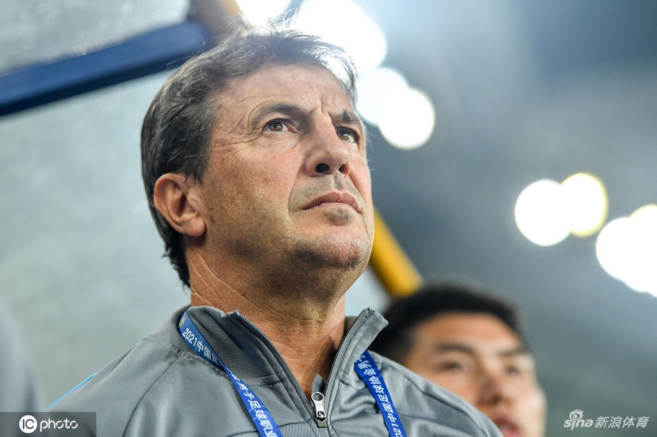 [中超]大连人VS河北队