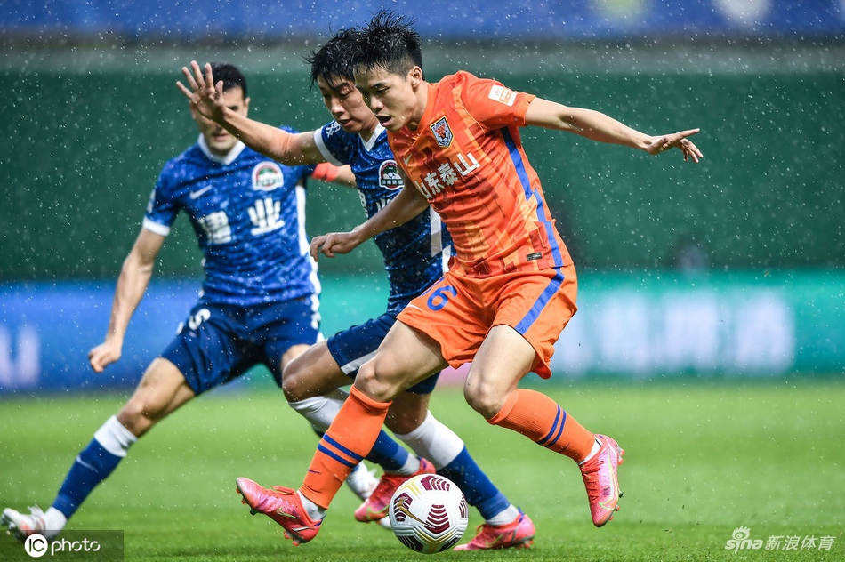 [中超]河南嵩山龙门1-1山东泰山