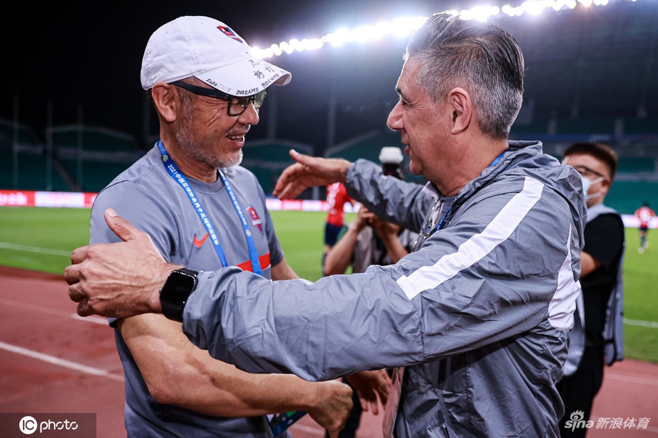 [中超]重庆两江竞技2-2沧州雄狮