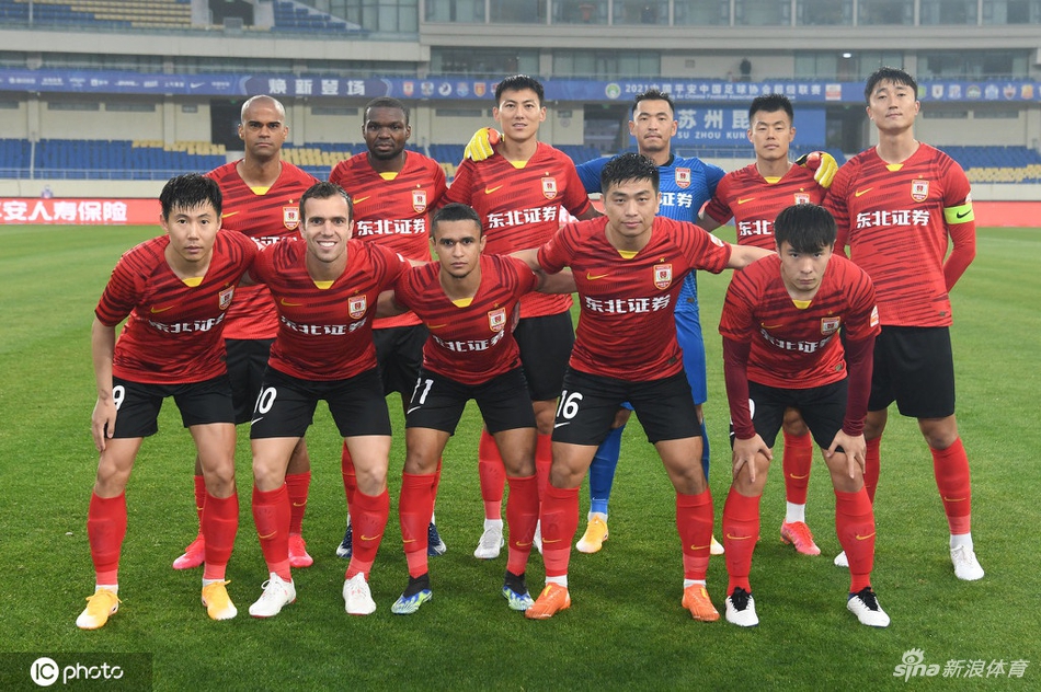 [中超]长春亚泰0-0武汉队