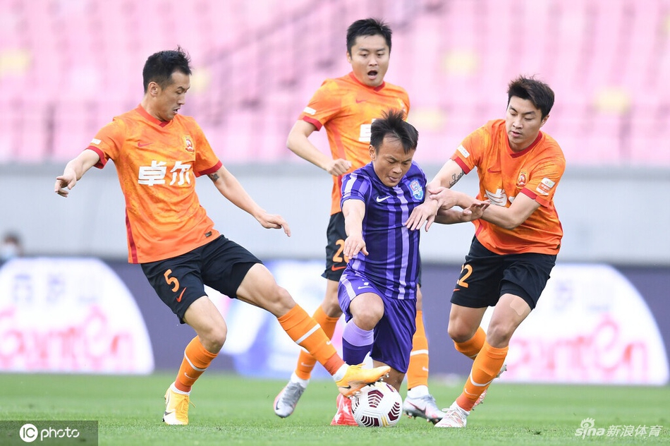 [中超]天津津门虎2-1武汉队