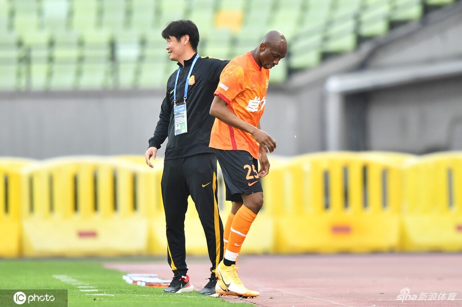 [中超]天津津门虎2-1武汉队