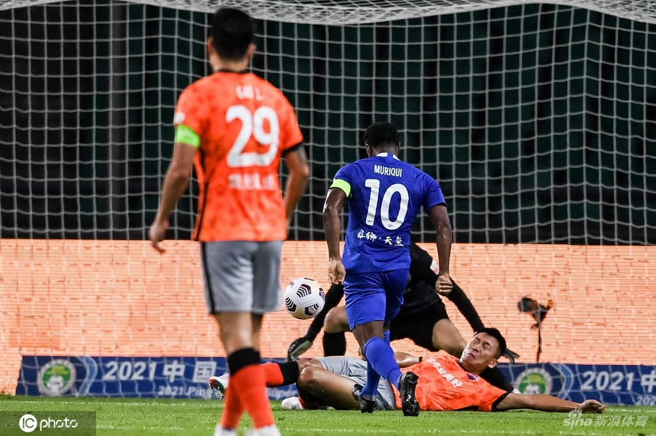 [中超]深圳队2-1沧州雄狮