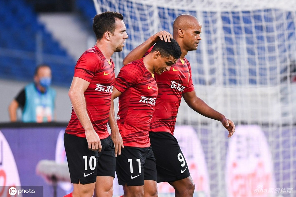 [中超]天津津门虎1-4长春亚泰