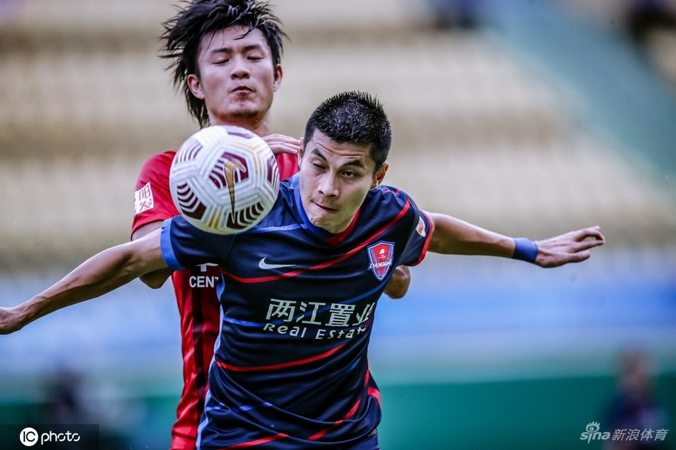 [中超]河南嵩山龙门1-0重庆两江竞技