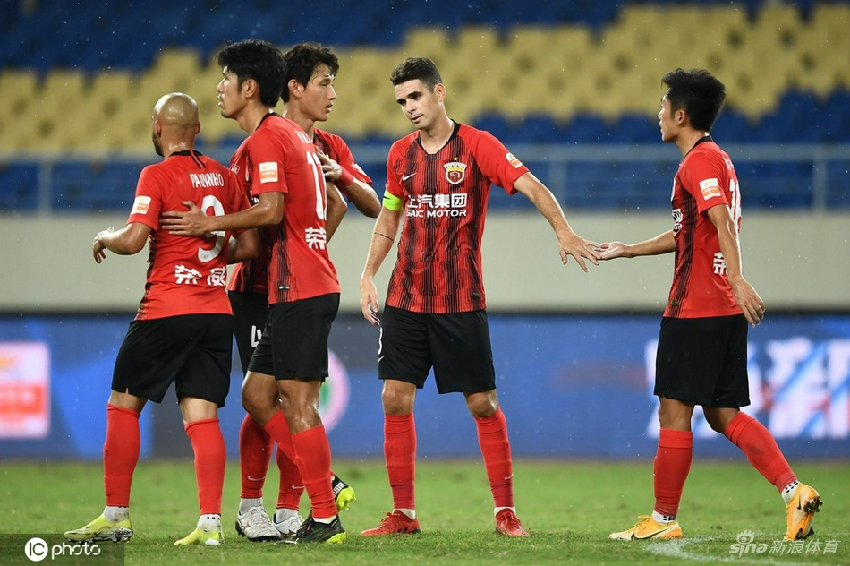 [中超]上海海港3-0武汉队