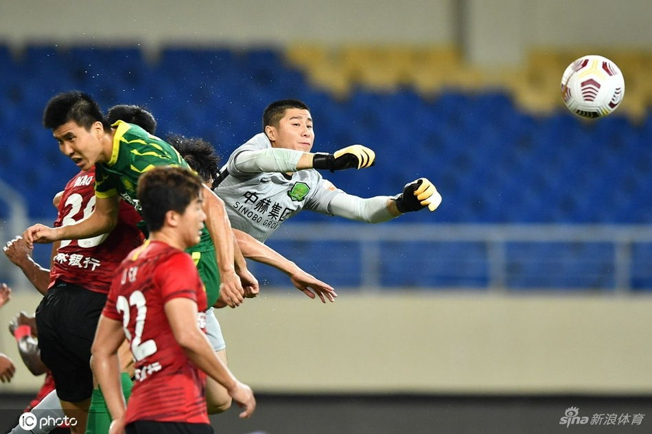 [中超]北京国安2-1长春亚泰