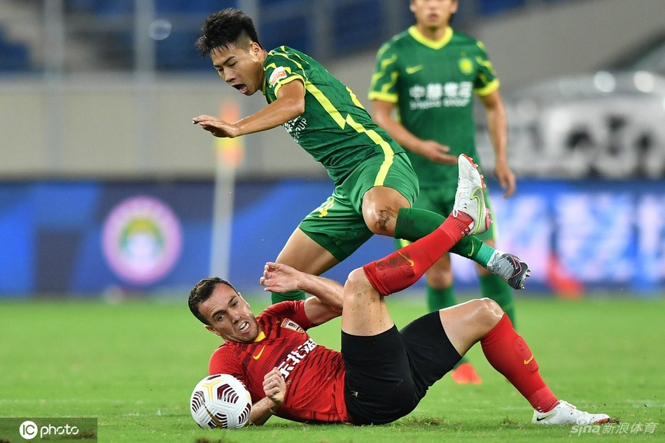 [中超]北京国安2-1长春亚泰