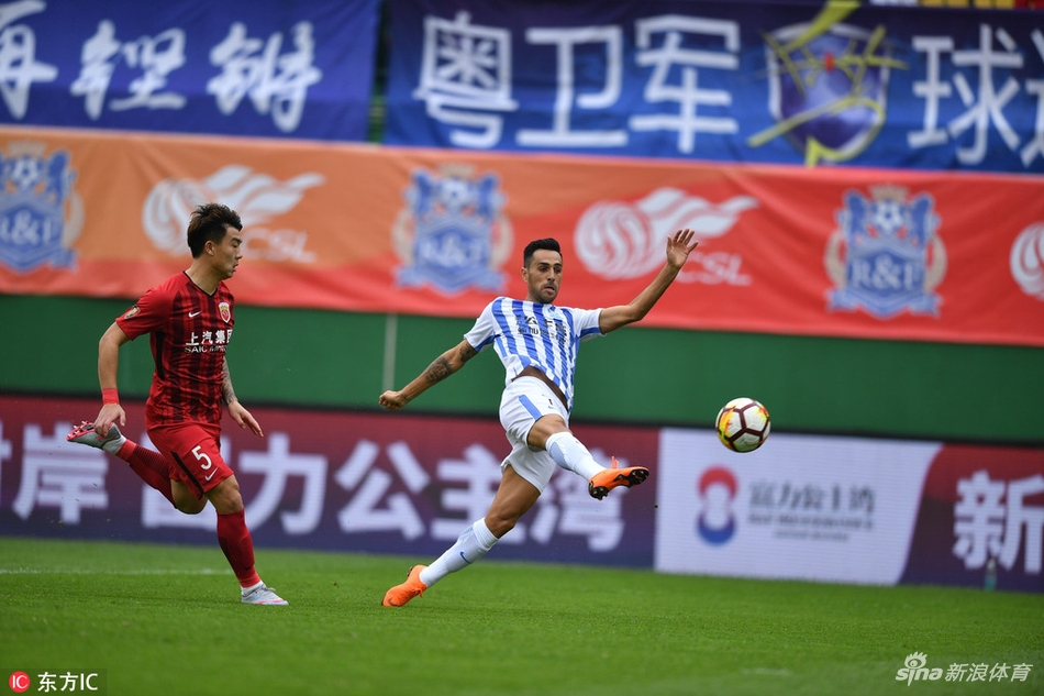 扎哈维破门瞬间