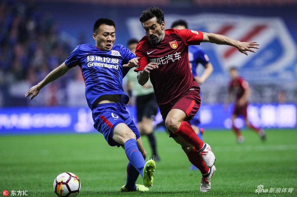 秦升防守拉维奇