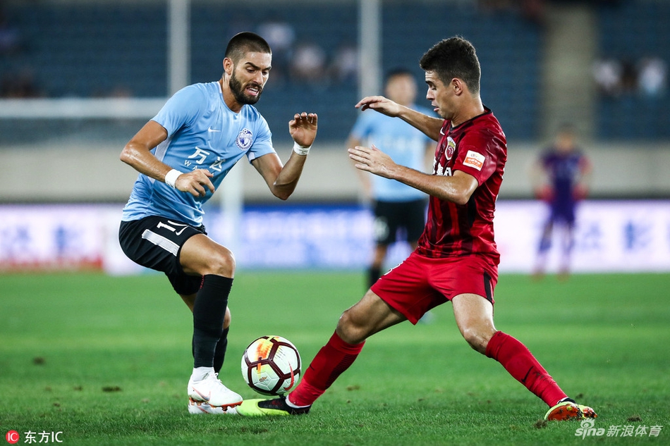 [中超]大连一方1-0上海上港