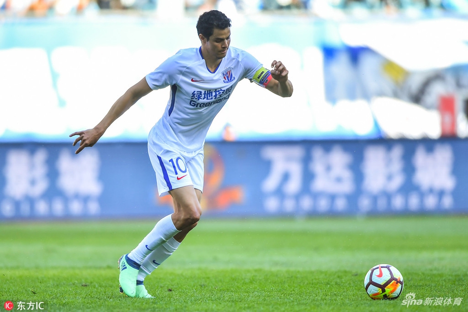 莫雷诺在比赛中