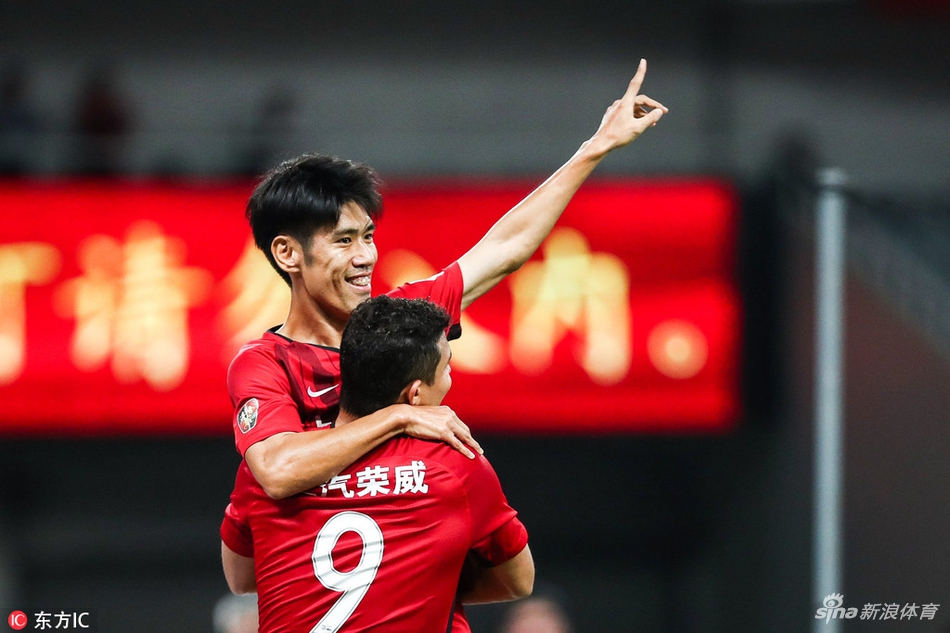 吕文君埃神庆祝