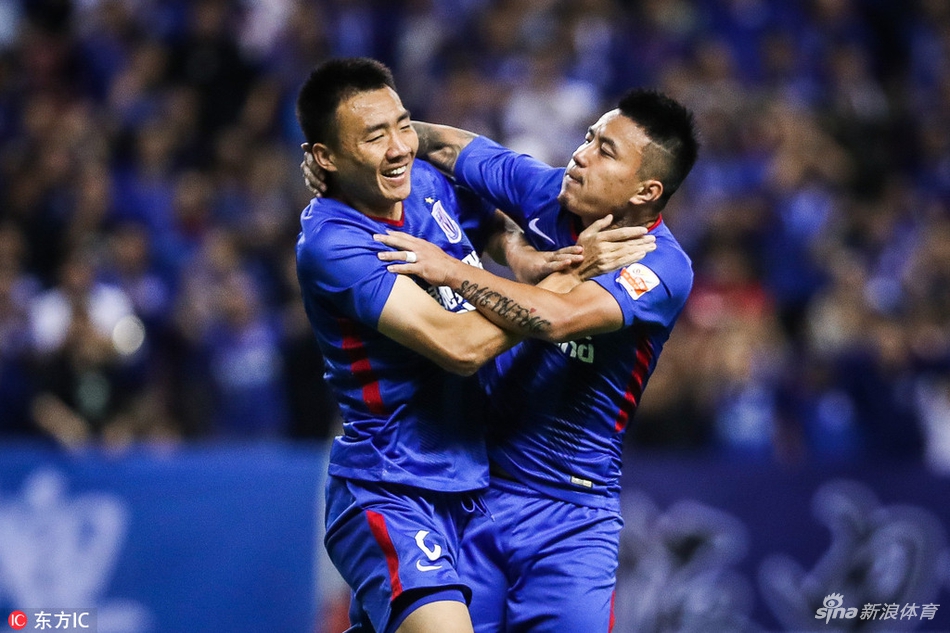 栗鹏和曹S定庆祝