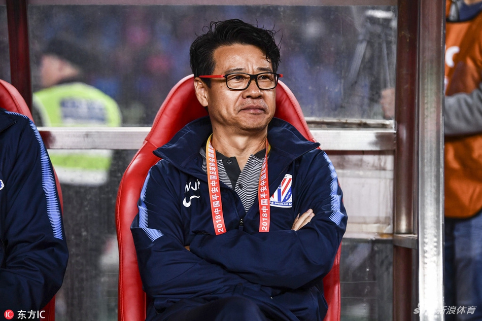 申花主帅吴金贵