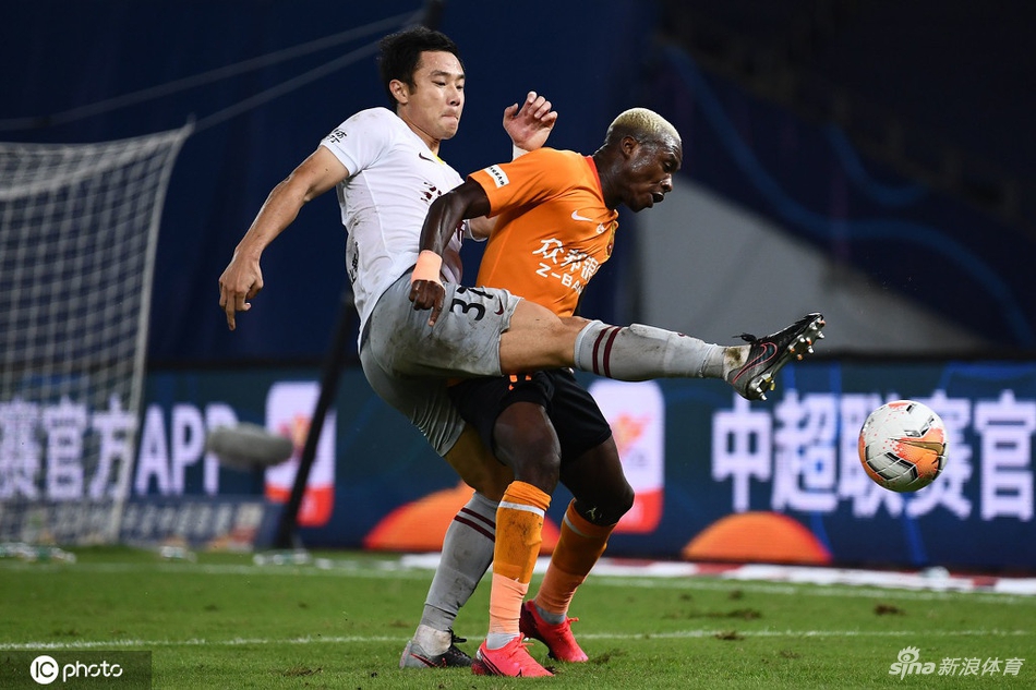 [中超]武汉卓尔0-2河北华夏幸福