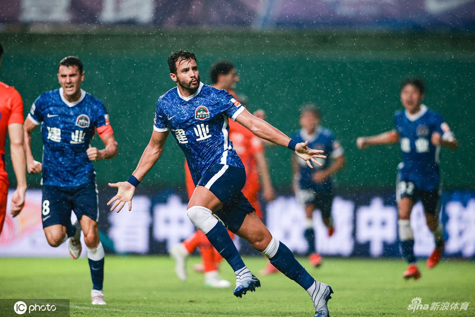 [中超]河南嵩山龙门1-1山东泰山