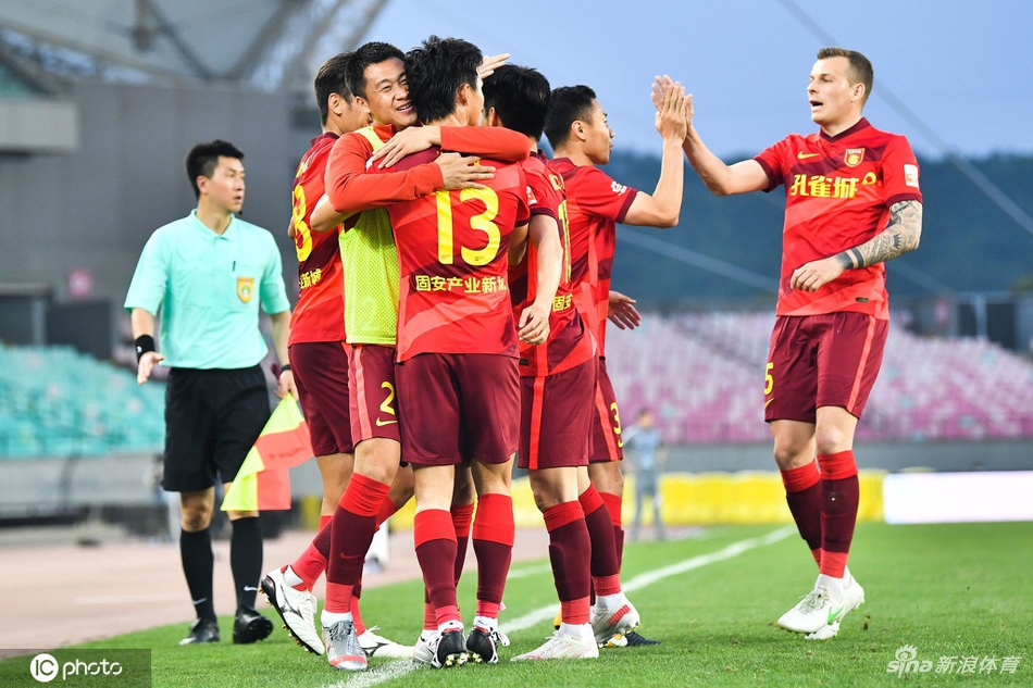 [中超]天津津门虎0-1河北队