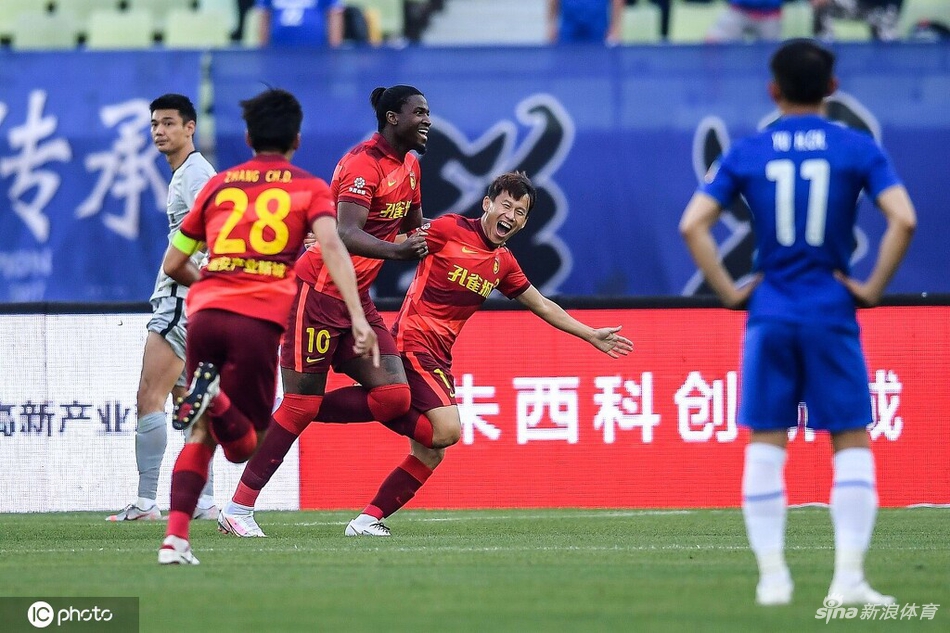 [中超]河北队1-1上海申花