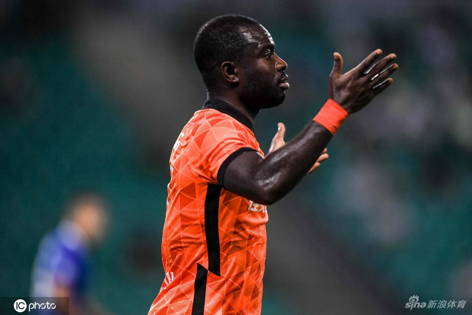 [中超]深圳队2-1沧州雄狮