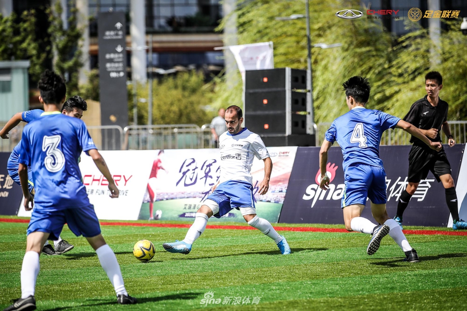 艾瑞泽足金联赛南京站预赛精彩瞬间