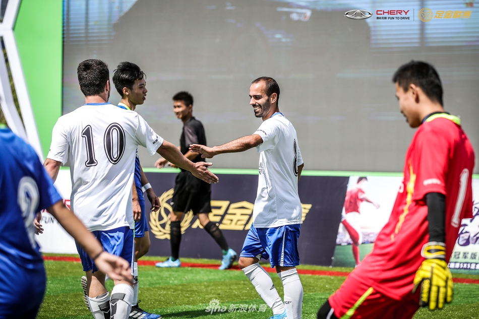 艾瑞泽足金联赛南京站预赛精彩瞬间