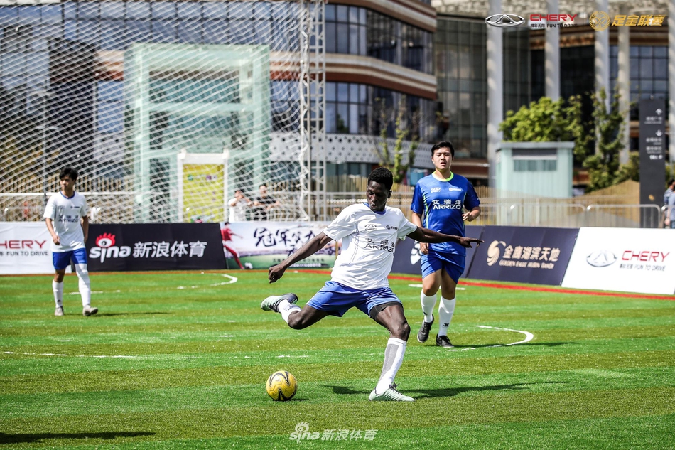 艾瑞泽足金联赛南京站预赛精彩瞬间