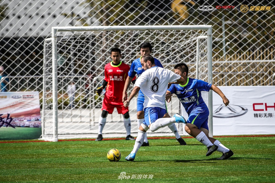 艾瑞泽足金联赛南京站预赛精彩瞬间