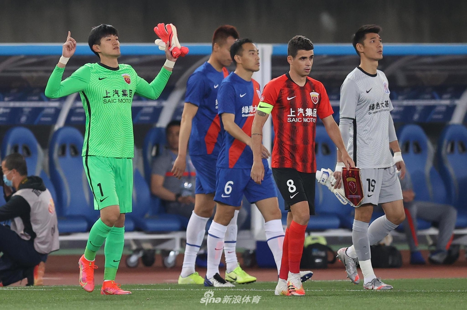 新浪直击上海德比 申花VS海港