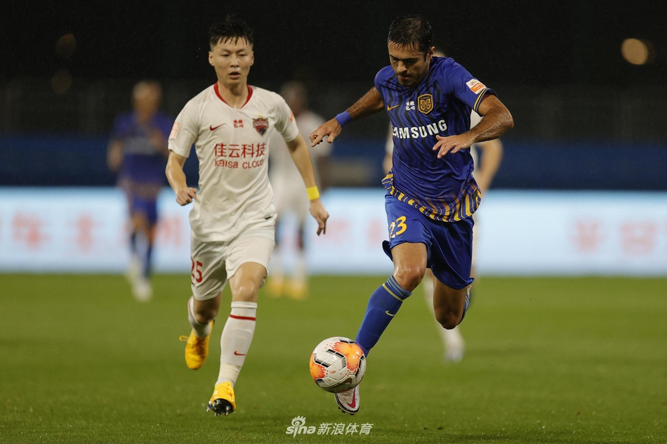 埃德尔全速前进