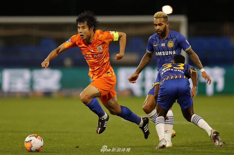 鲁能队长蒿俊闵